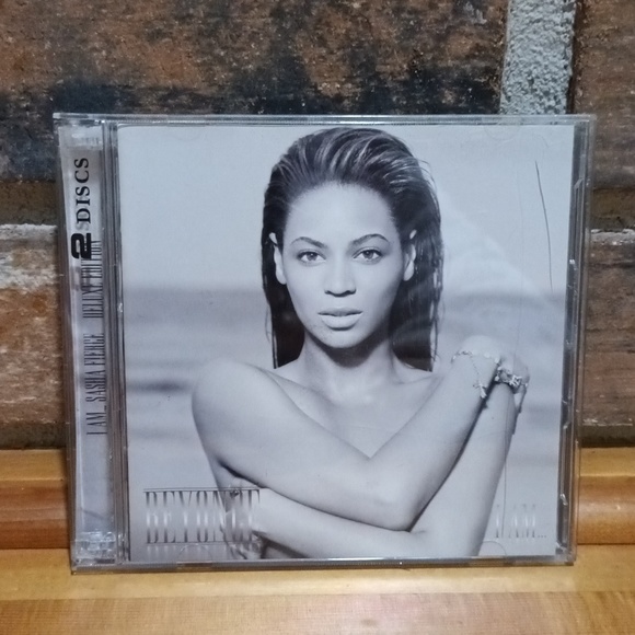 Beyonce CD I Am - Sasha Fierce - Picture 2 of 11